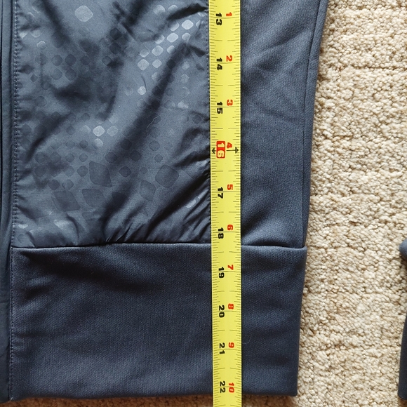 Women's XS Adidas Zip Up Jacket - Picture 8 of 9